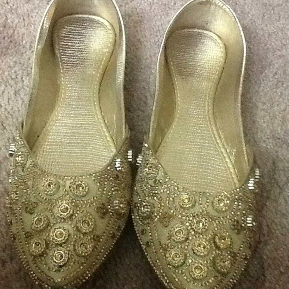 Bridal/party wear khussa